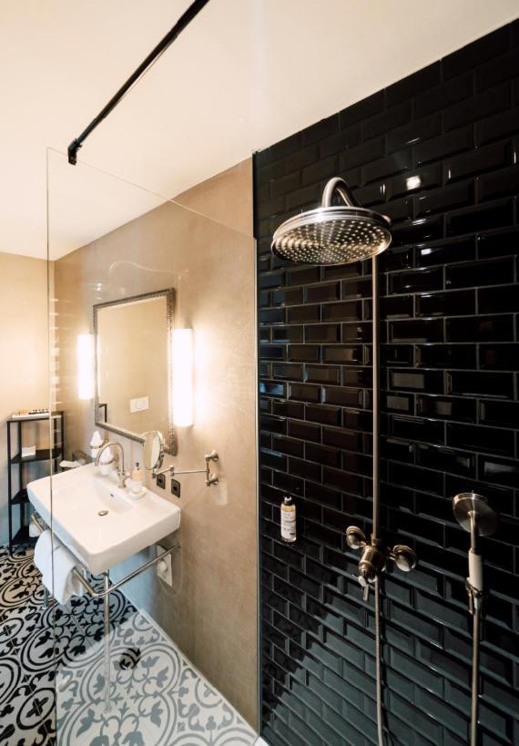 Blue City Boutique Hotel Baden Ngoại thất bức ảnh